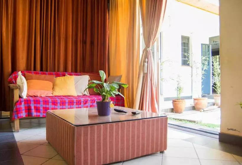 تختخواب و صبحانه Just At Home Guest House