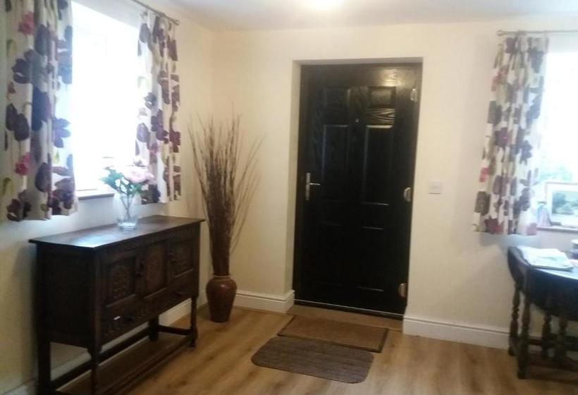 مبيت وإفطار Windylands