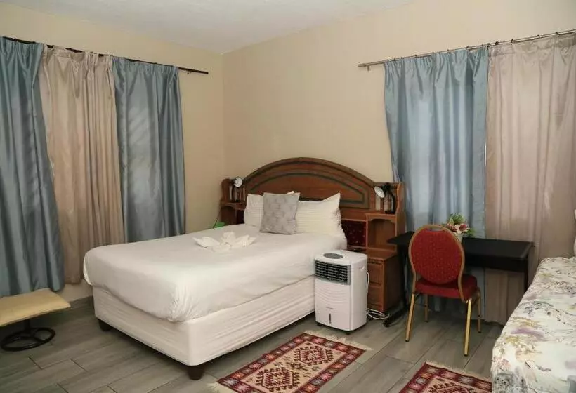 Coco Palm Bed & Breakfast