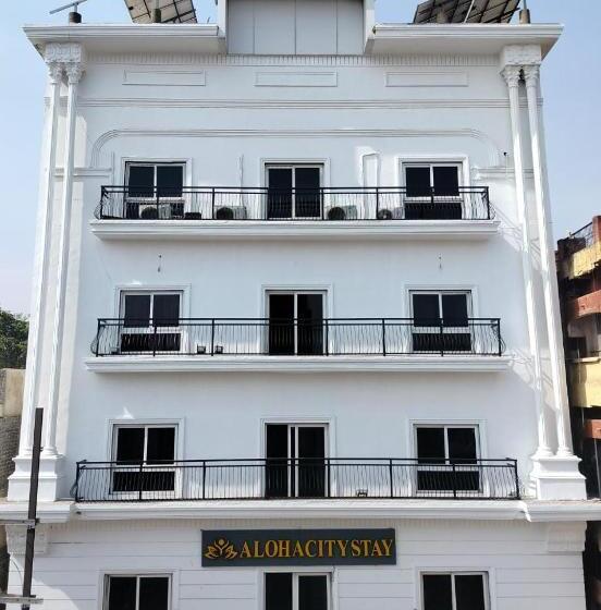 בית מלון כפרי Aloha City Stay Raipur