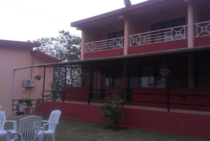 Hotel Anando , Saputara