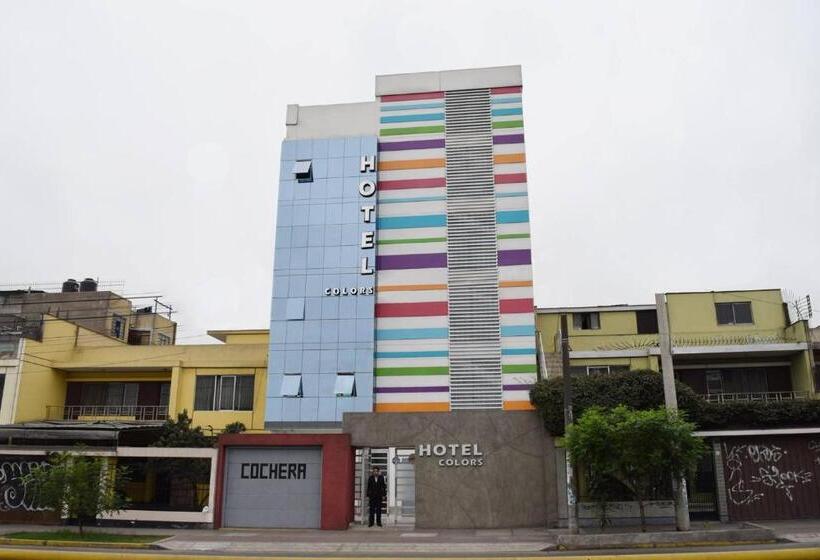 فندق Colors Canada