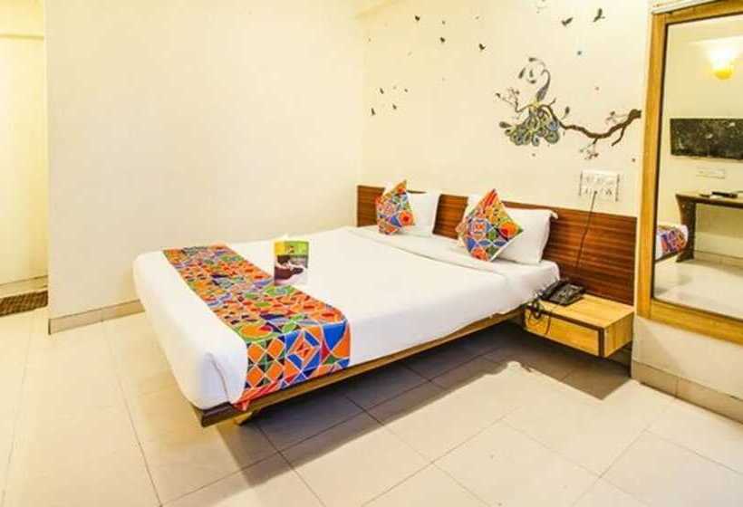 בית מלון כפרי Fabexpress Karishma   Nr Kem Hospital