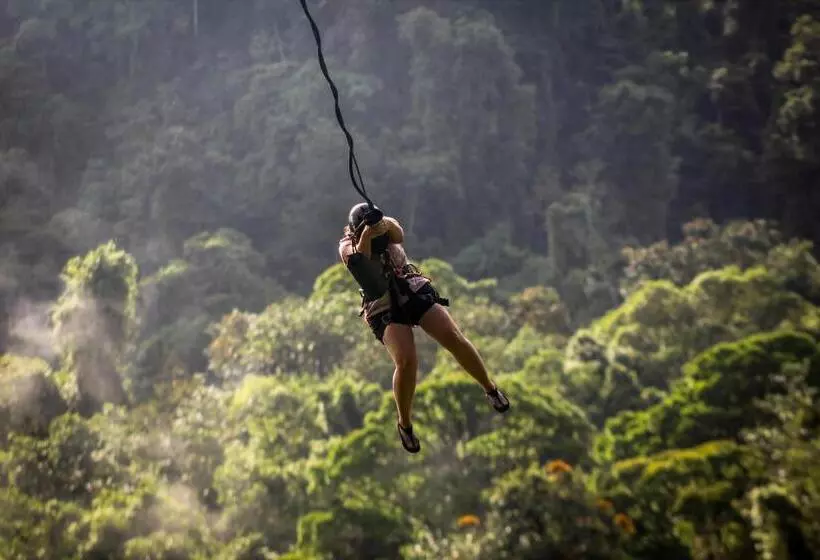 Hotelli Pacuare Outdoor Center