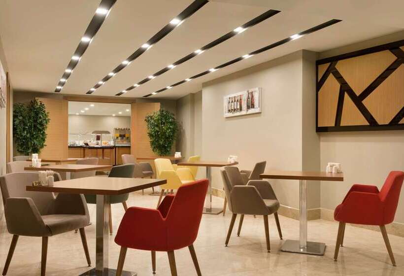 酒店 Ramada Encore Gebze