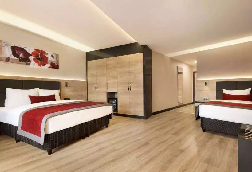 ホテル Ramada Encore Gebze