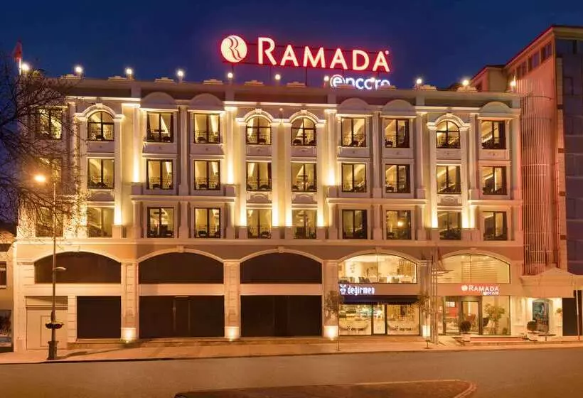 ホテル Ramada Encore Gebze
