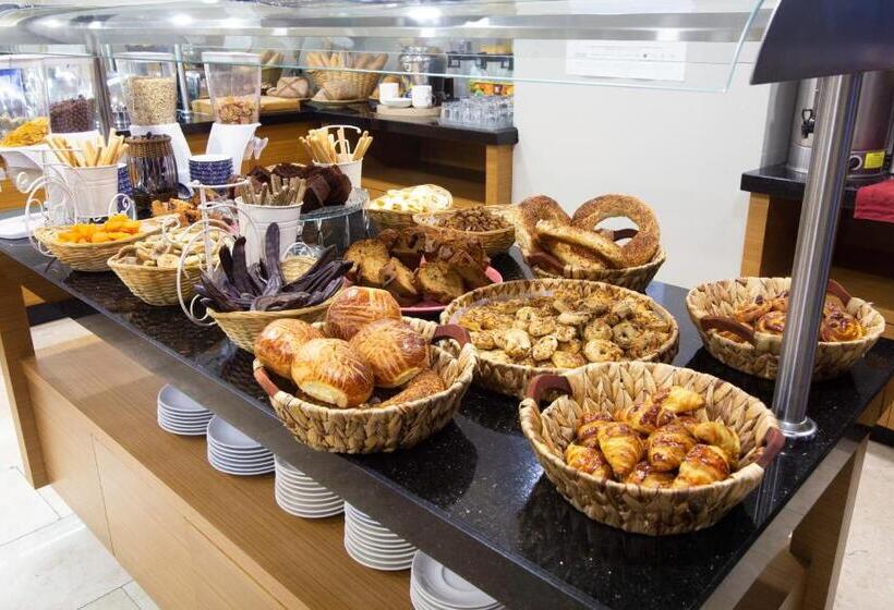 酒店 Ramada Encore Gebze