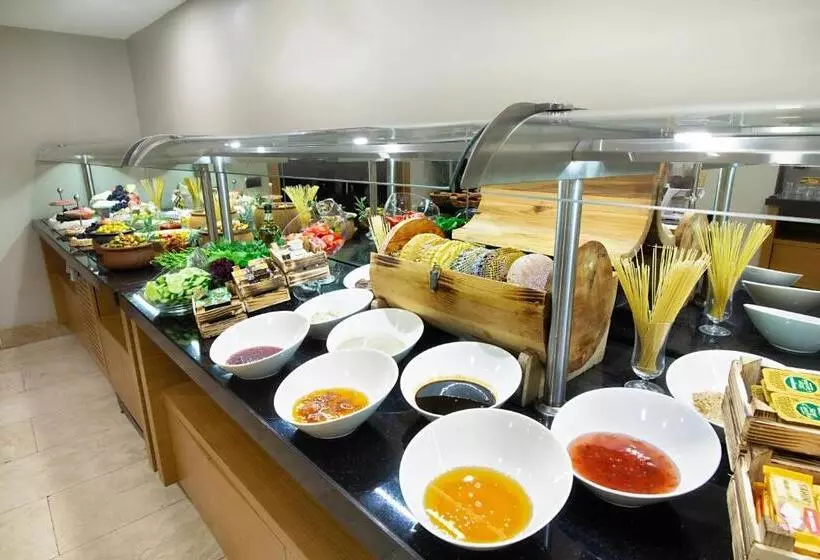 ホテル Ramada Encore Gebze
