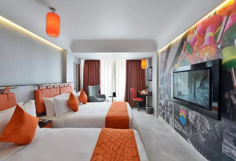 Hotelli Regenta Central Antarim Ahmedabad