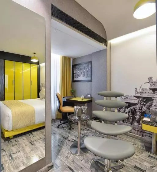 Hotelli Regenta Central Antarim Ahmedabad