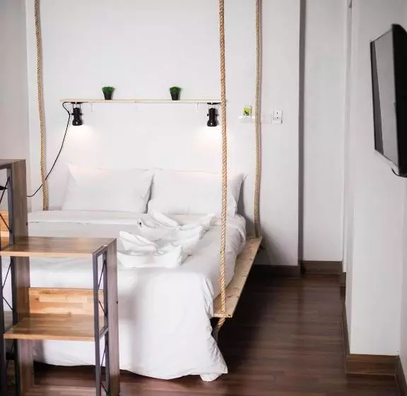 The Better Hostel