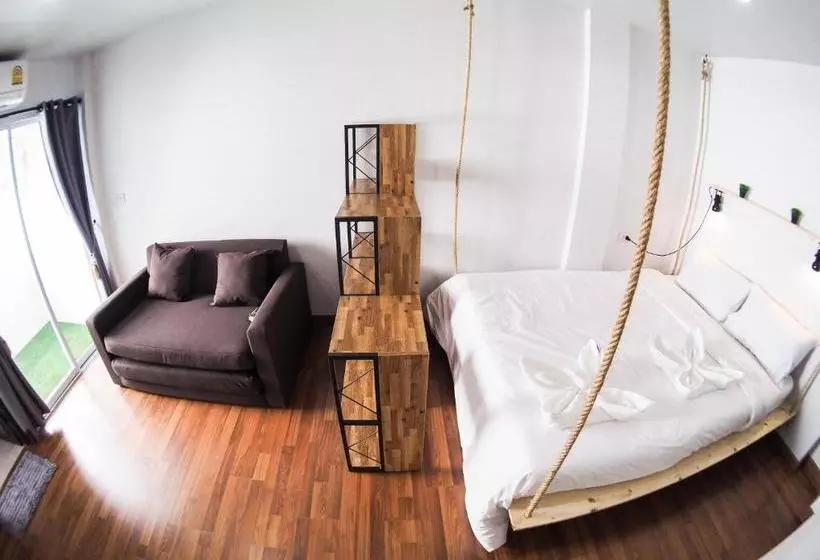 The Better Hostel