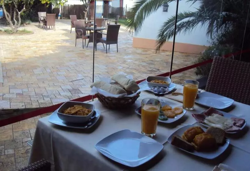 Aamiaismajoitus (B&B) Casa Antiga