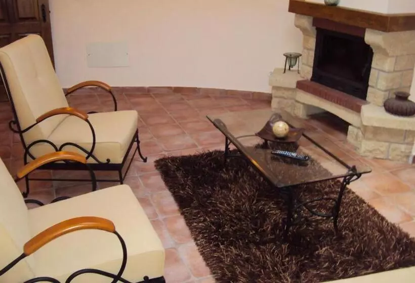 Aamiaismajoitus (B&B) Casa Antiga