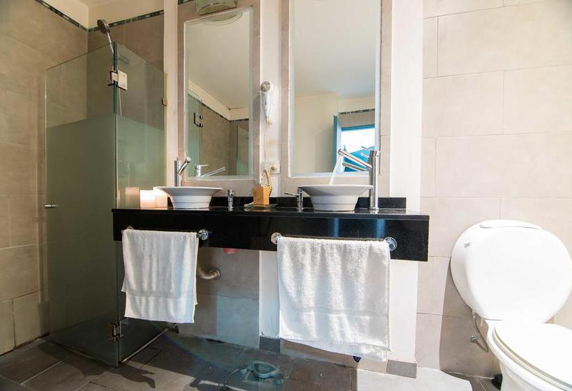 تختخواب و صبحانه Spalermo