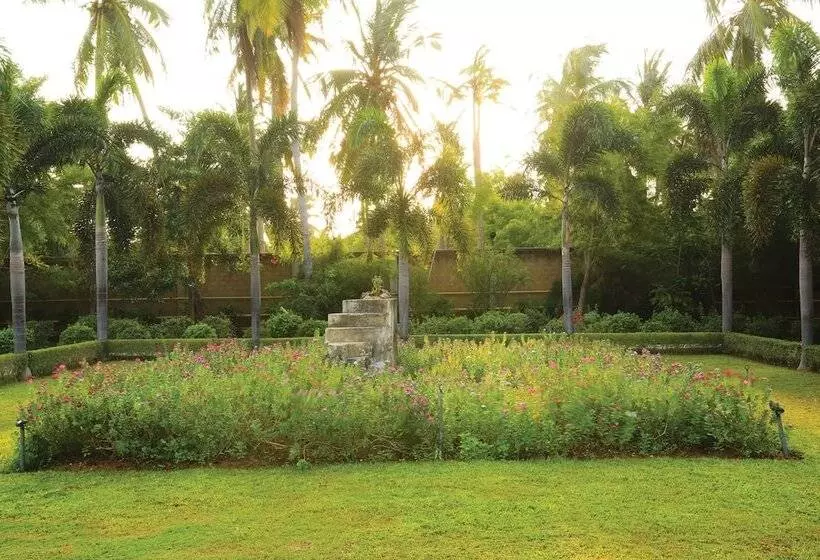 Resort Fox Jaffna