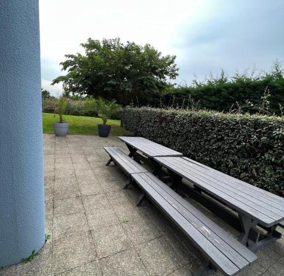 Fasthotel Roissy   Saint Witz