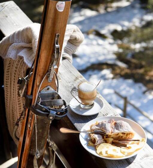 فندق Garni Roberta