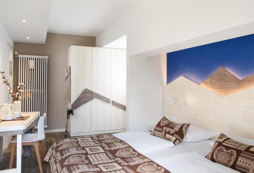 فندق Garni Roberta