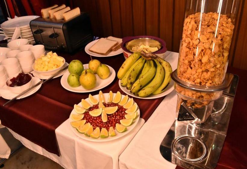 Hotel Gateway Continental