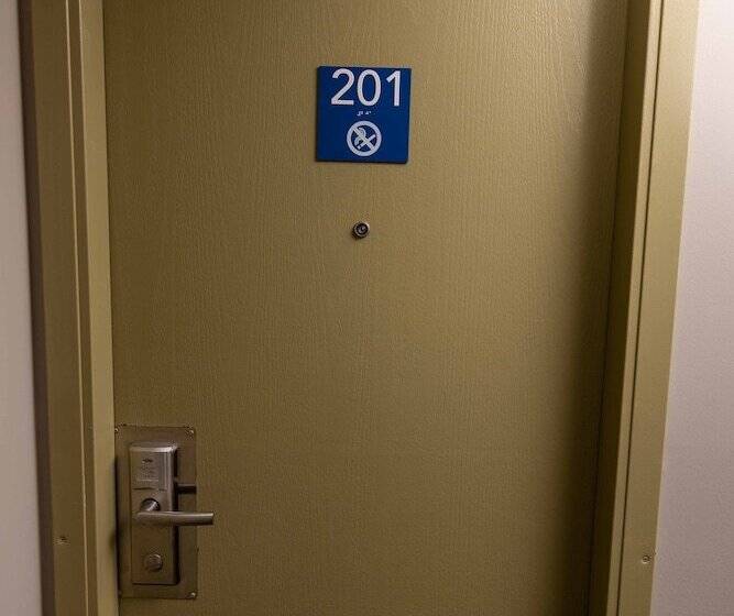 فندق Northern Lights Inn