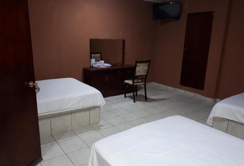 Otel San Antonio Tuxpan