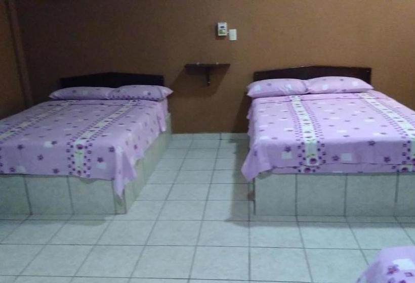 Otel San Antonio Tuxpan