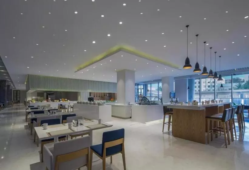 Hotelli Sanya Phoenix Airport