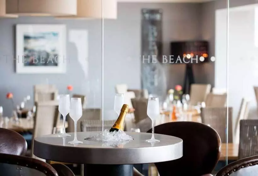 Hotel The Beach