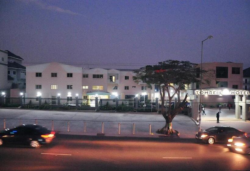 Отель Tomreik