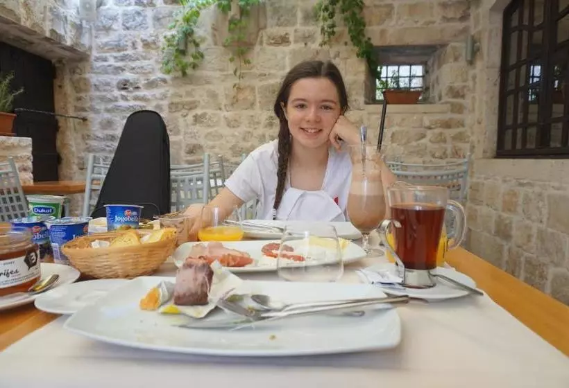 Hotel Villa Nora Hvar