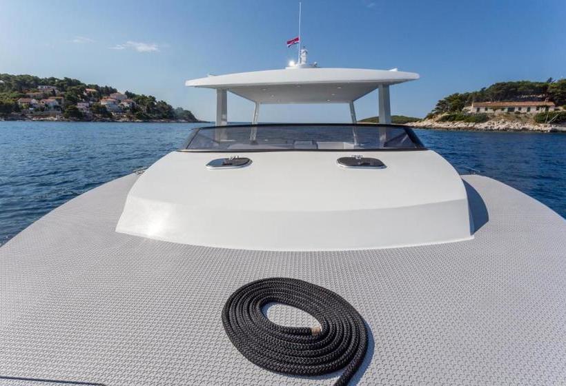 هتل Villa Nora Hvar