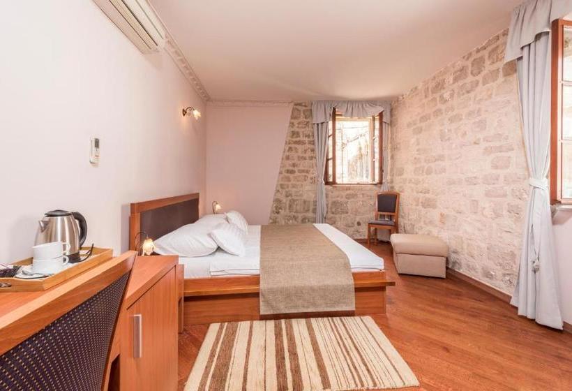 هتل Villa Nora Hvar