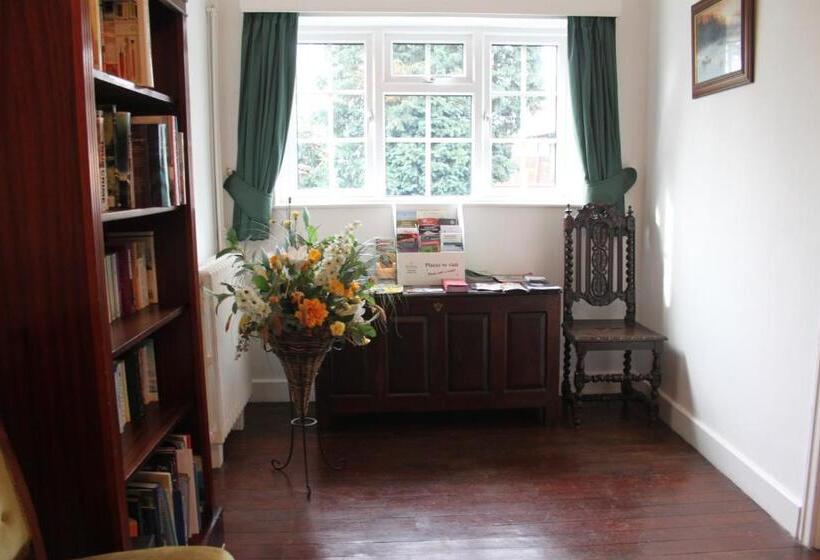 Ingon Bank Farm Bed And Breakfast