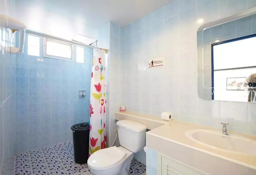 Motelli Roomquest One Bangsaray