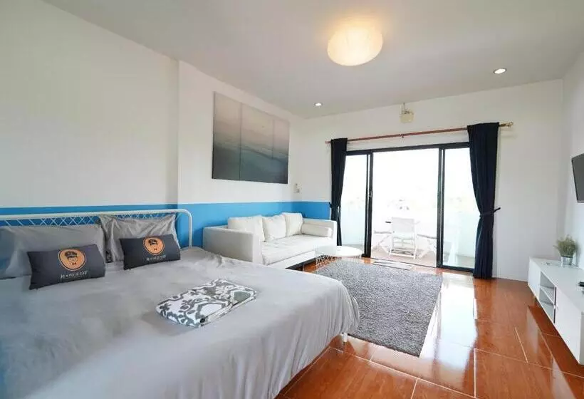 Motelli Roomquest One Bangsaray