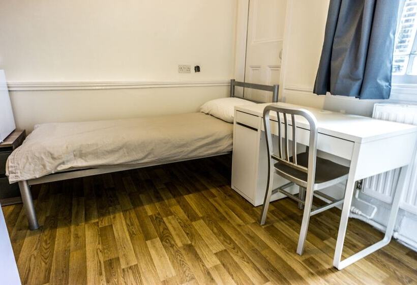 Sandeman Allen Hostel