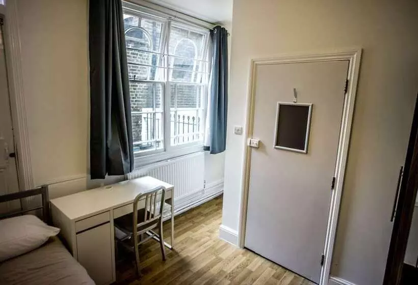 Sandeman Allen Hostel