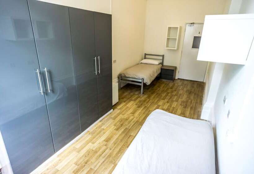 Sandeman Allen Hostel