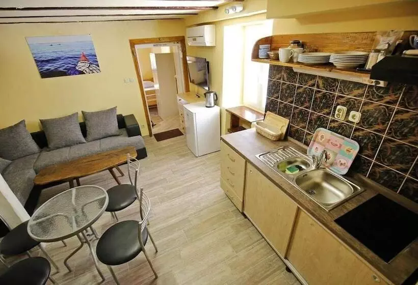 Tequila Bar Hostel