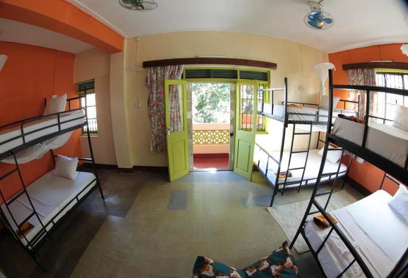 We Travel Hostel