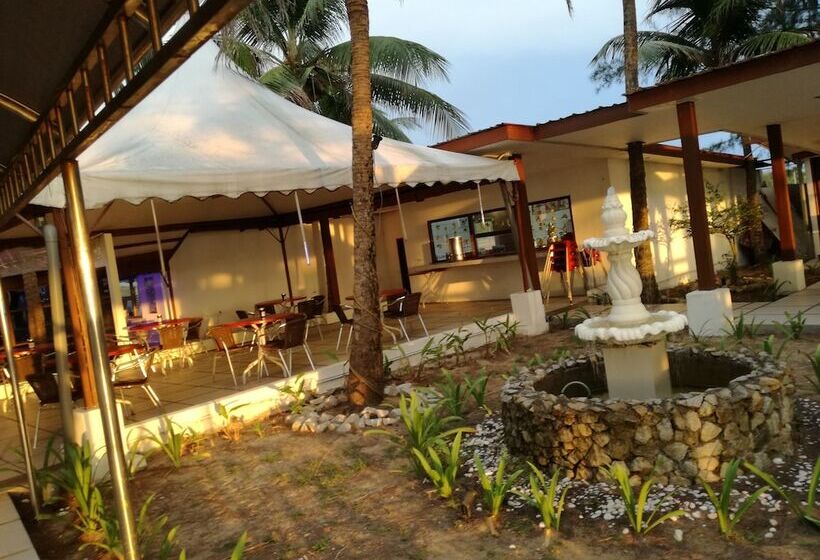 Al Safina Kijal Beach Resort