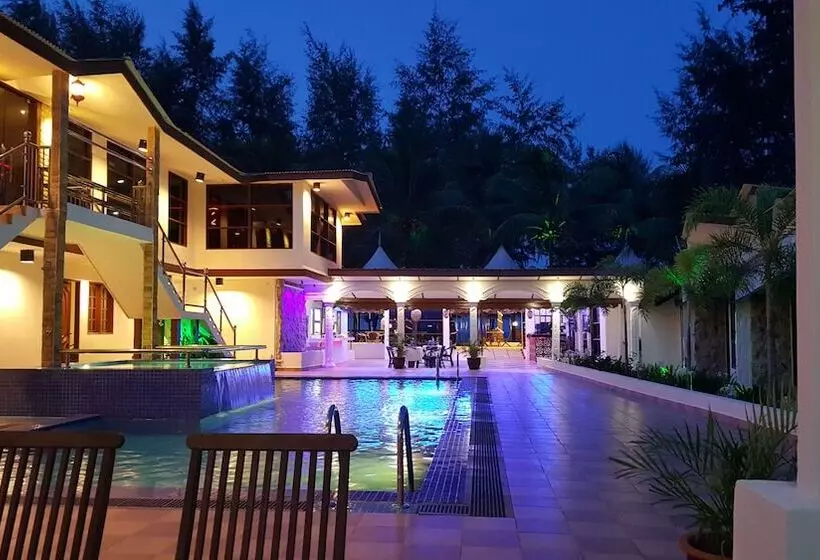 Al Safina Kijal Beach Resort