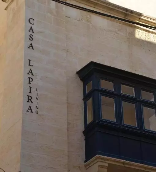 تختخواب و صبحانه Casa Lapira