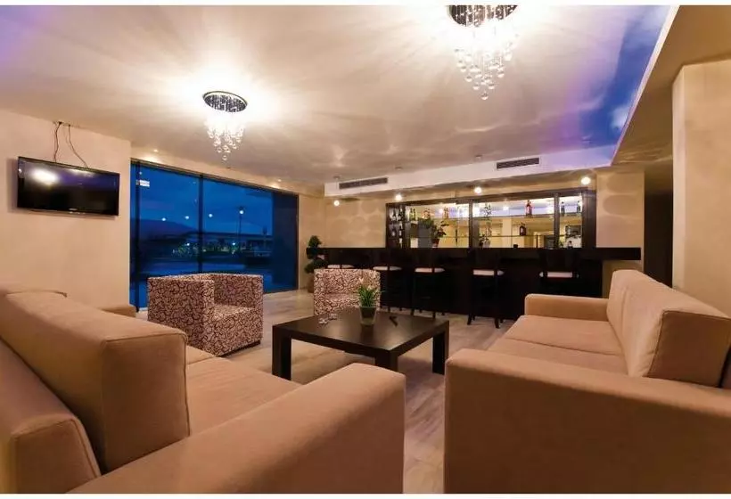 هتل Giotis Boutique