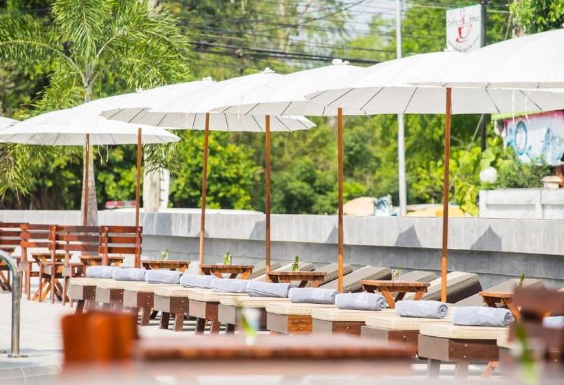 בית מלון כפרי Carunda