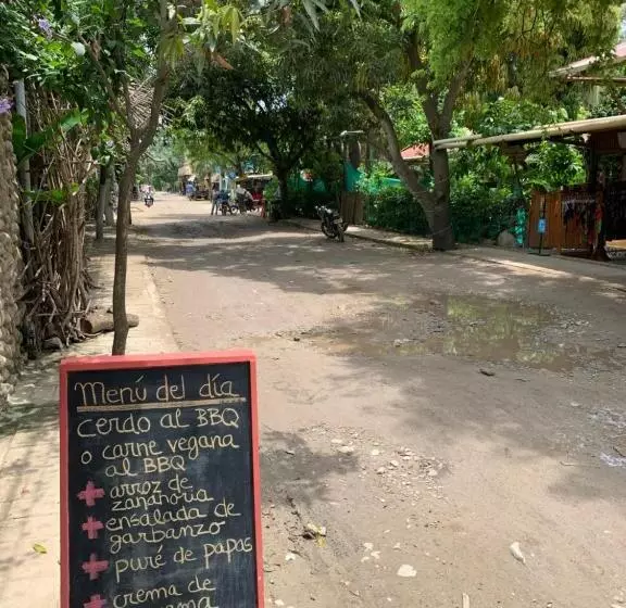 Hotelli Casa Colibri Palomino