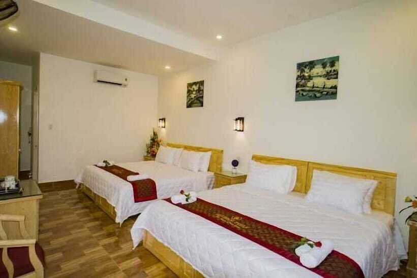 هتل Fullhouse Hoian