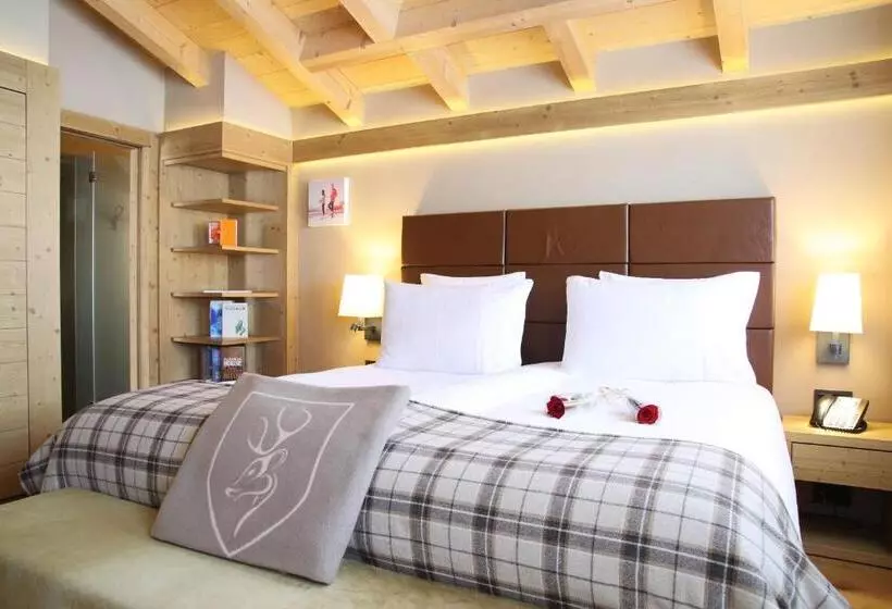 ホテル Hôtel De Rougemont & Spa